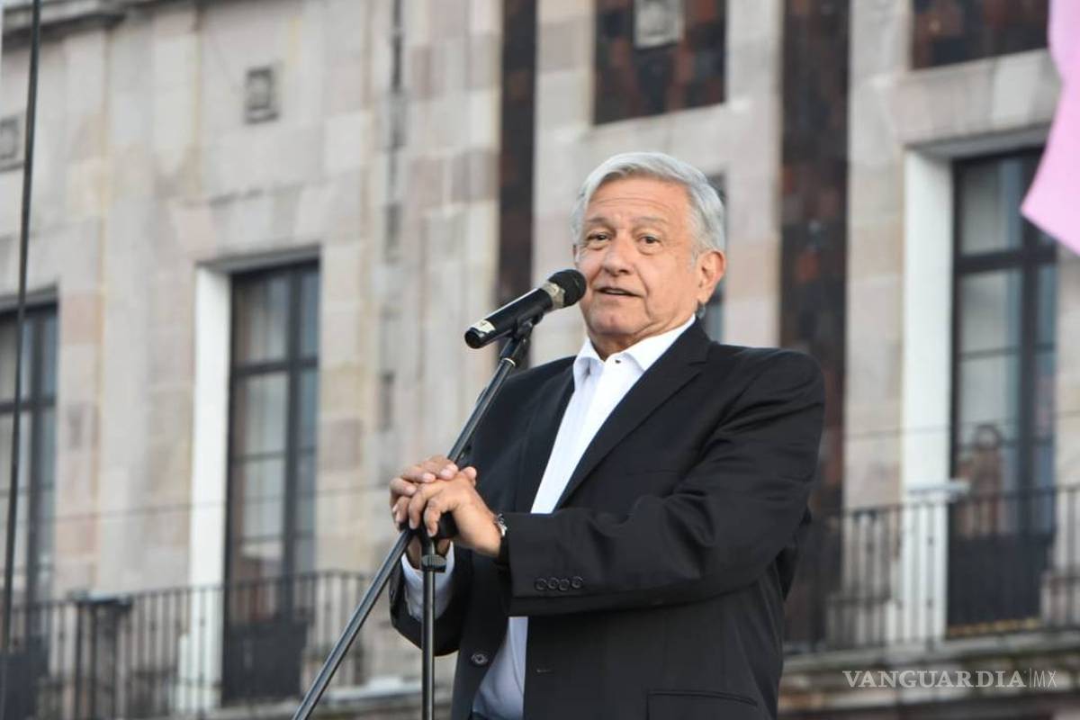 Descentralización inicia con traslado de trabajadores confianza: López Obrador