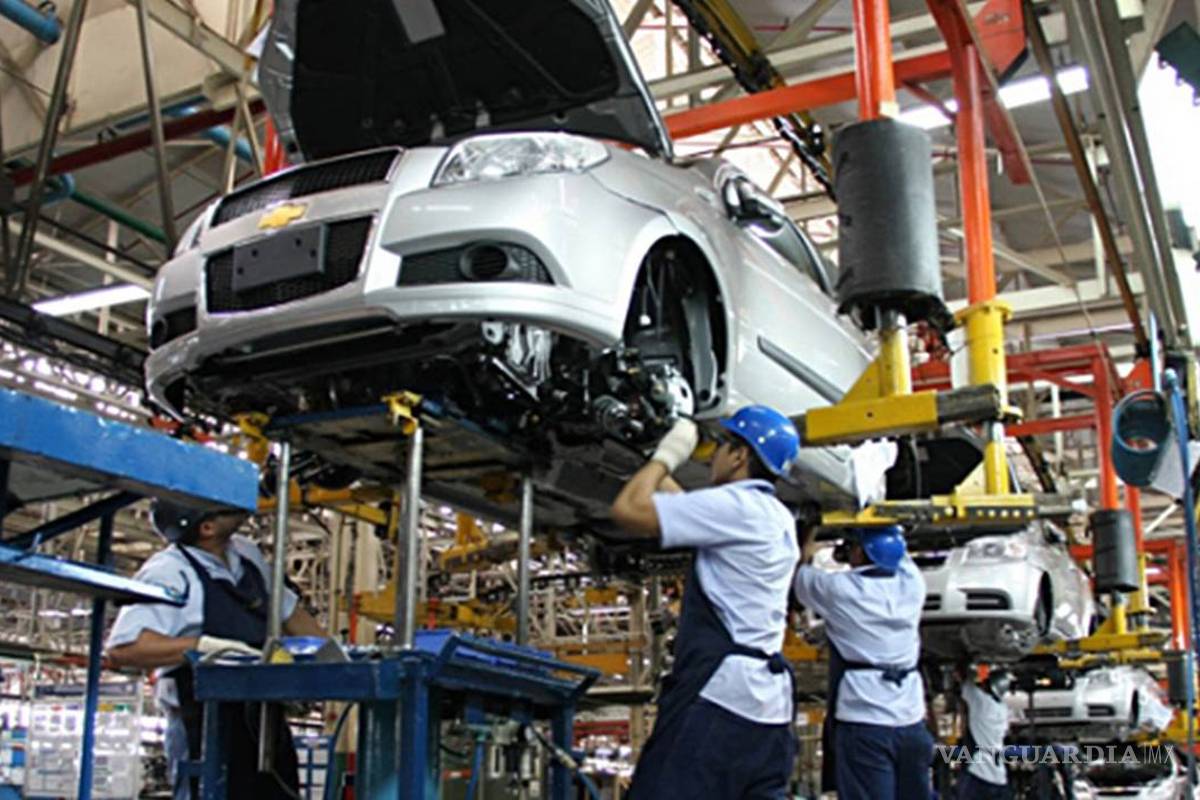 Cae la producción y exportación de vehículos en México un 20 % en 2020