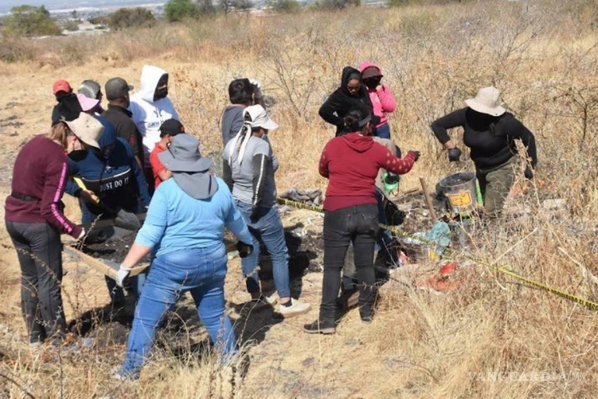 Encuentran 14 cuerpos en fosas de Guanajuato