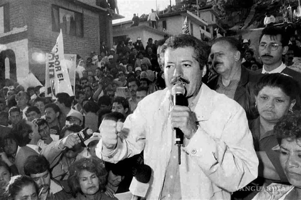 AMLO pide reabrir caso Colosio