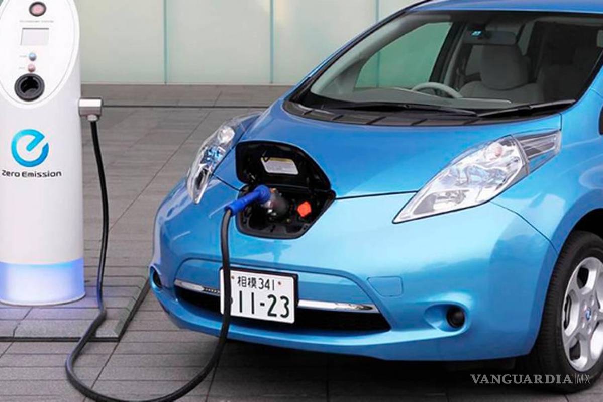 Coahuila fabrica coches eléctricos... pero no da estímulos para comprarlos