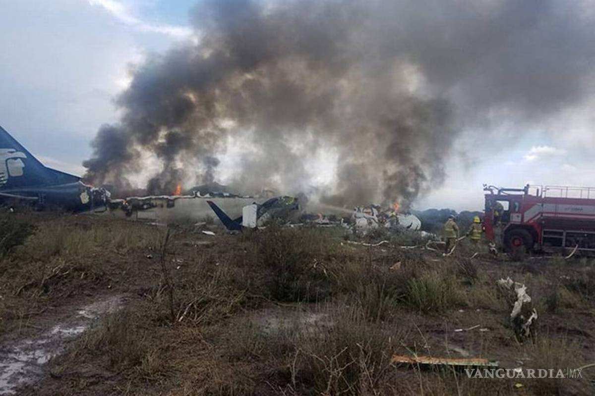 Aeroméxico suspende a los tres pilotos del accidente de avión de Durango