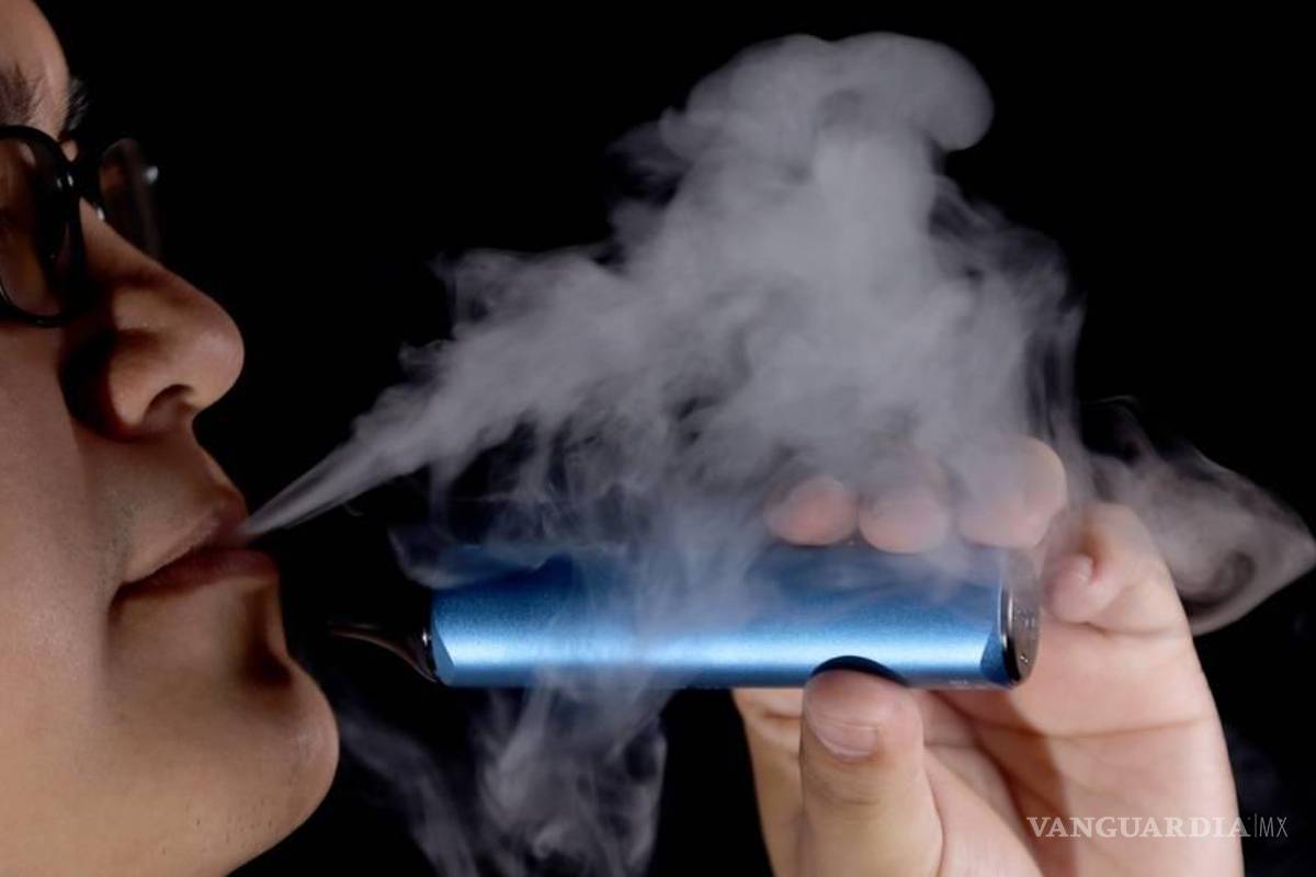 Defiende Cofepris iniciativa para prohibir vapeadores