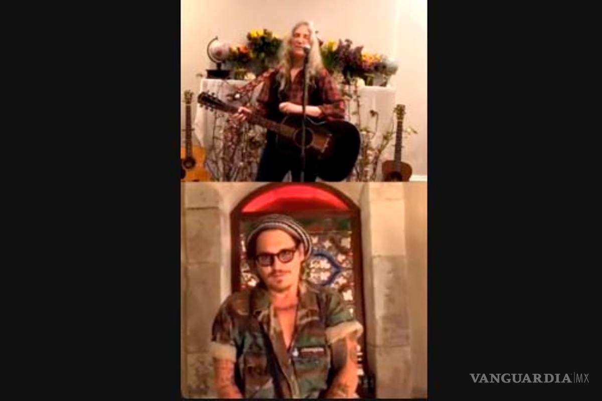 Patti Smith le canta a la Tierra... y a Johnny Depp