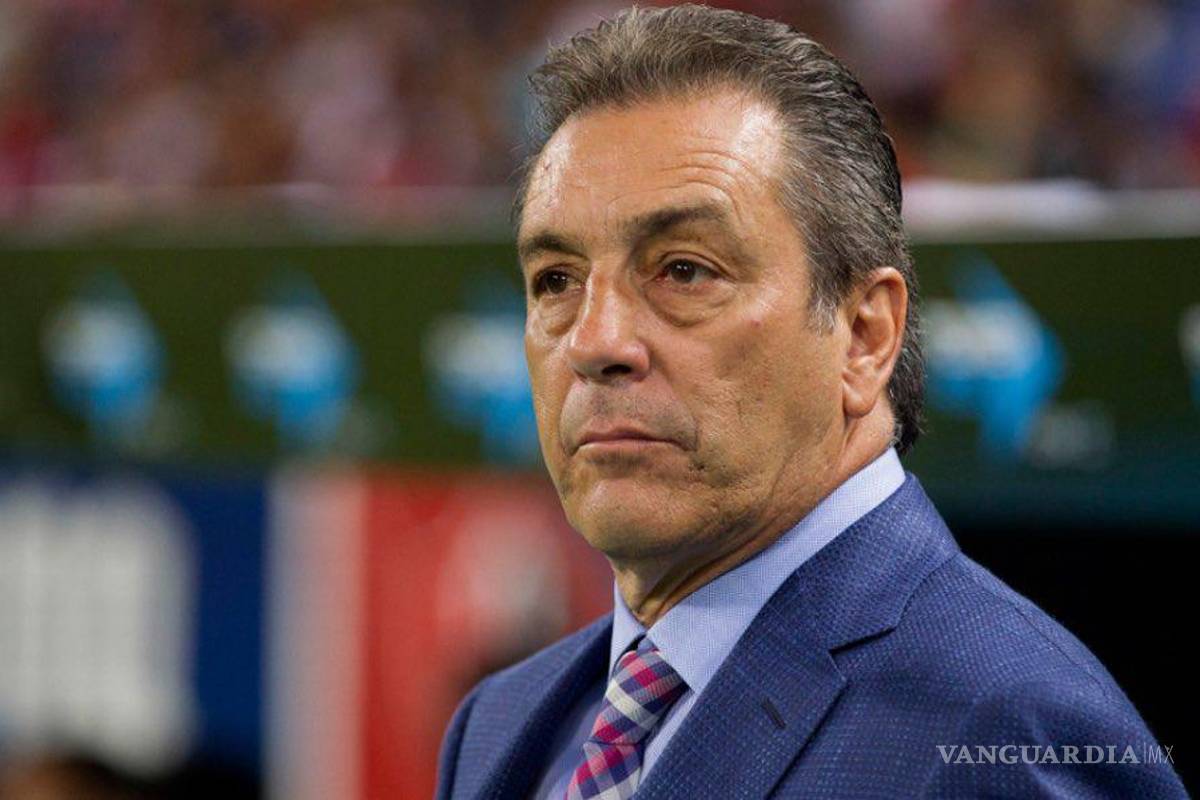 Hospitalizan de urgencia al ex técnico de Chivas Tomás Boy; es reportado como grave