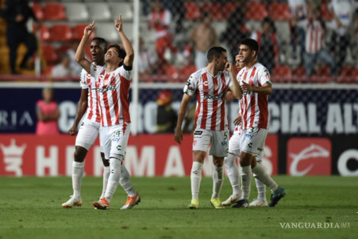 ¡Adiós invicto de Cruz Azul! Necaxa 'electrocuta' la buena racha de los Cementeros