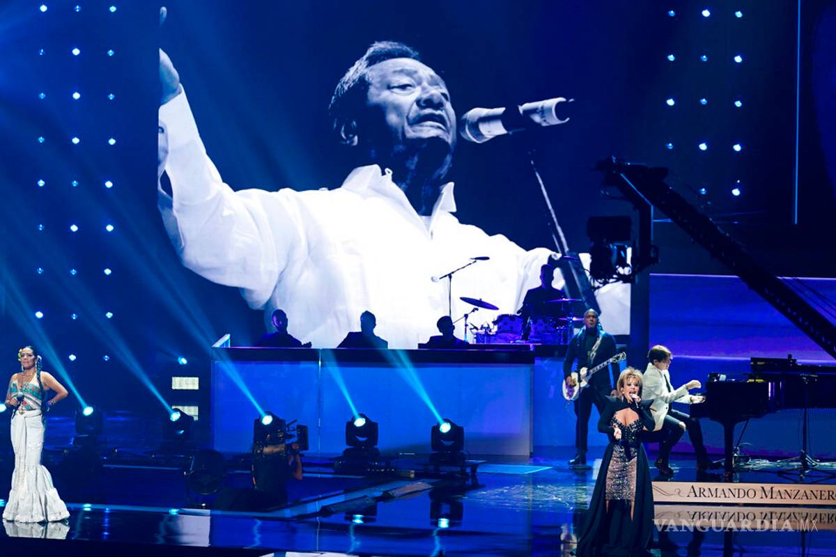 Realizan homenaje a Armando Manzanero en Premios Lo Nuestro