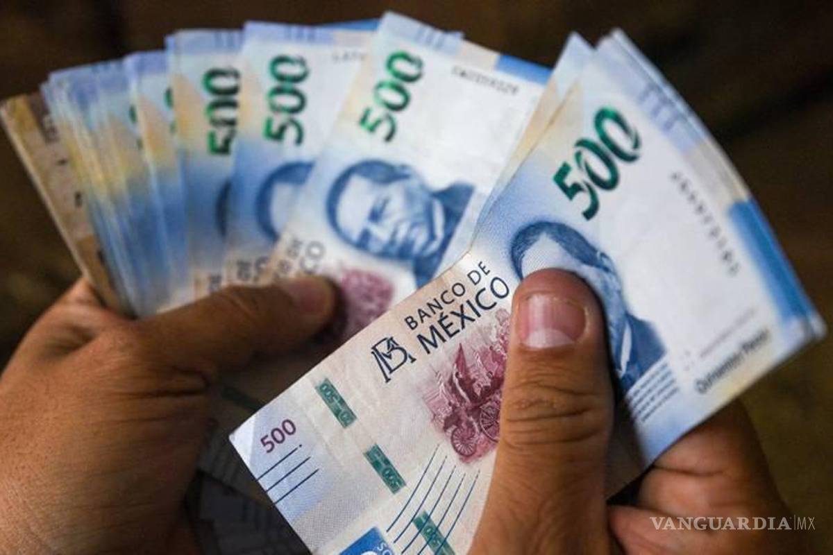 El salario mínimo se triplicará en sexenio de AMLO y no logra ganarle la carrera a la carestía