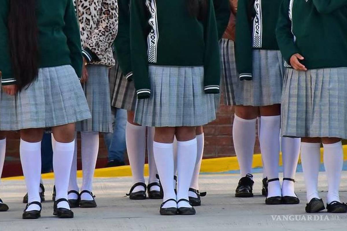 Niñas elegirán entre falda o pantalón como uniforme escolar, según ley en Congreso de Oaxaca; no aplicará a los niños