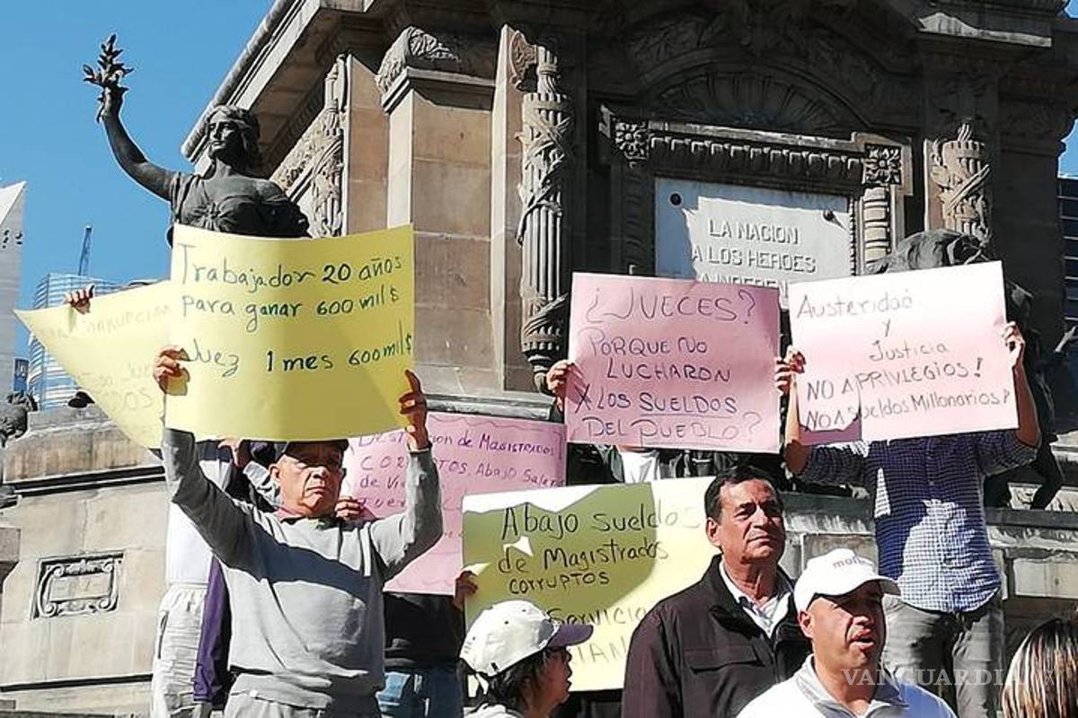 Jueces y magistrados protestan en Palacio de Justicia; acusan intromisión de AMLO en Poder Judicial