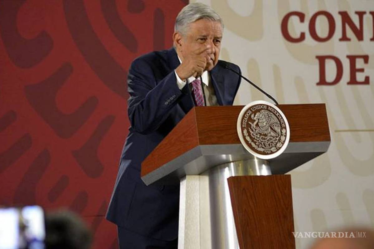 AMLO advierte a constructoras, 'fin a concesiones de carreteras si no hay obras'