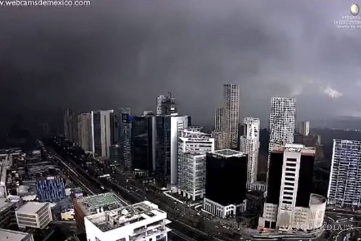 Sorprende tormenta zona de Santa Fe en la CDMX