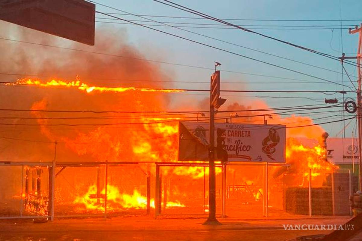 Atacan restaurante con bombas molotov en Querétaro, podría estar ligado a Cártel de Tláhuac