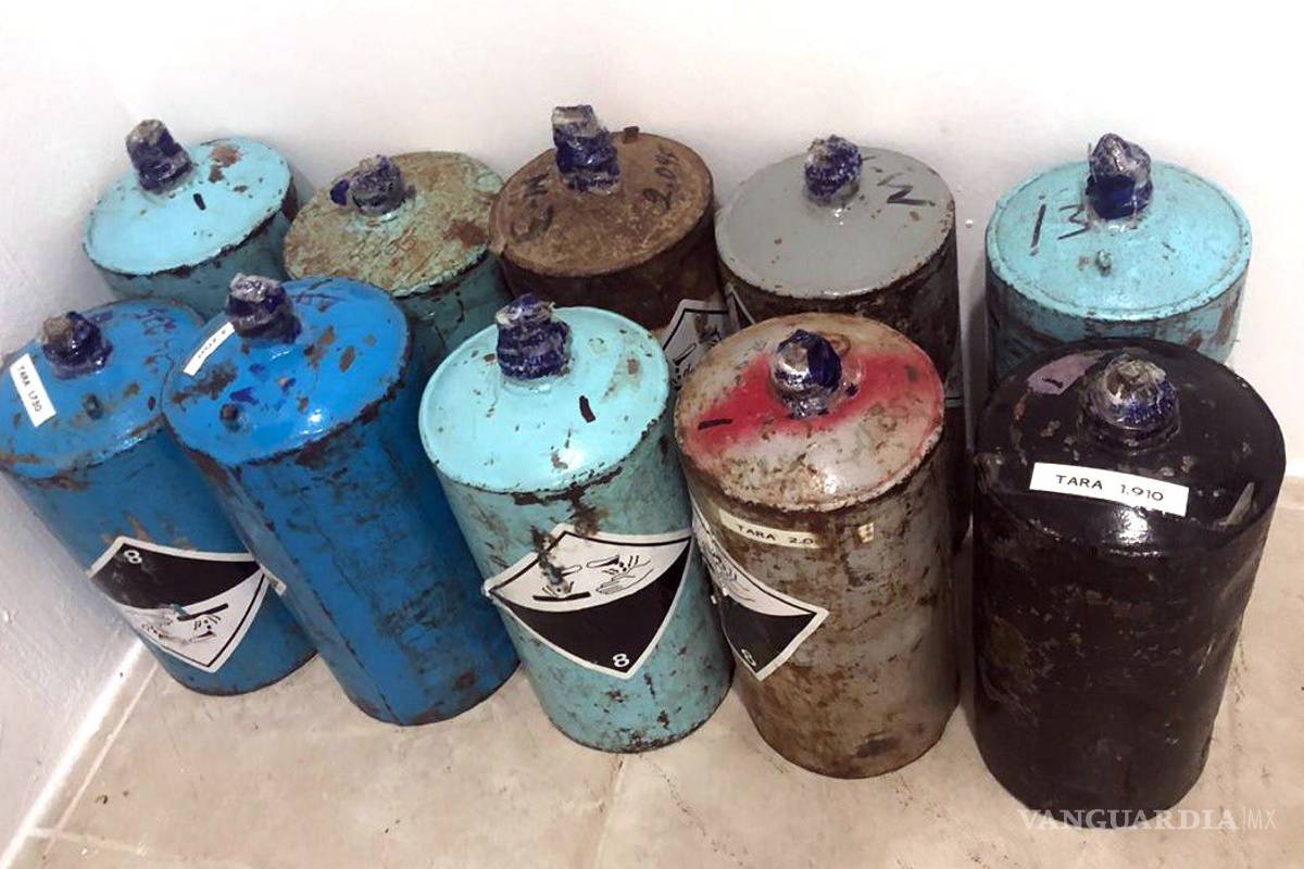 Detienen a hombre con contenedores de mercurio en Chiapas