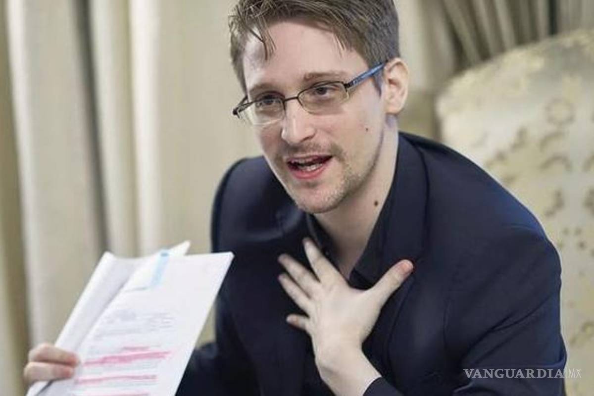 Snowden sugiere usar Signal tras caída de redes sociales