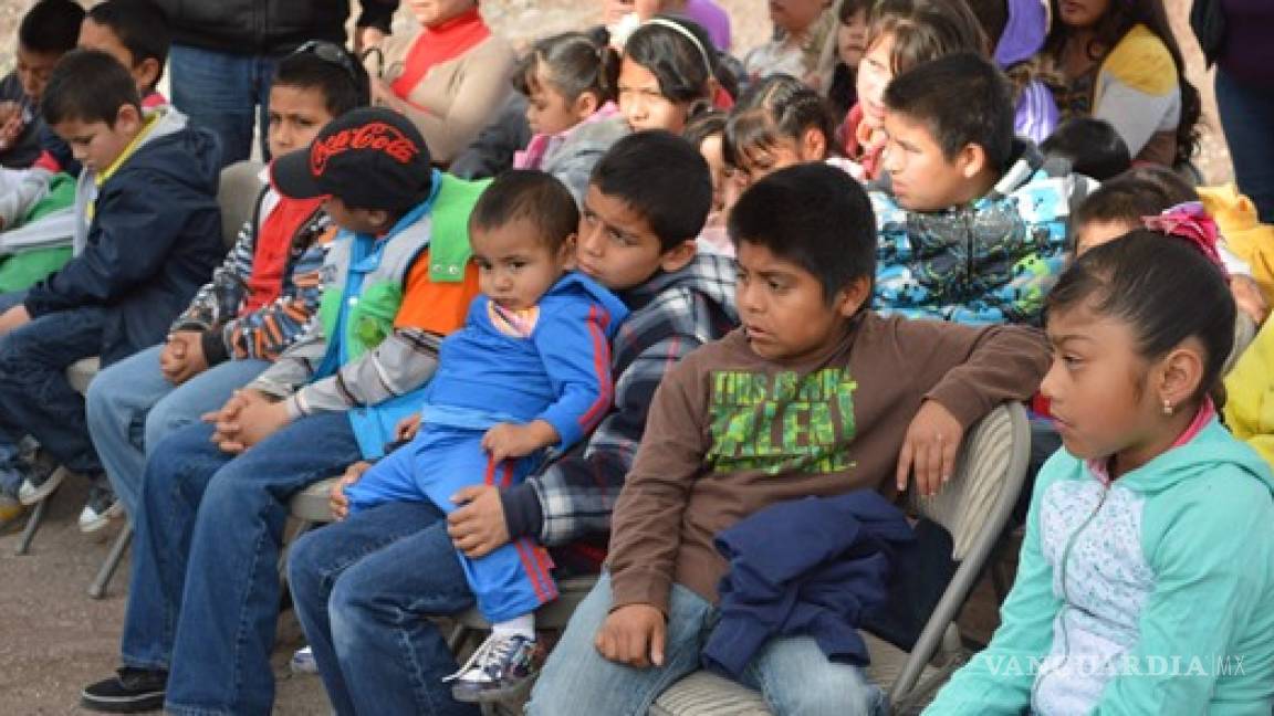 Beca Sedesol a niños y jóvenes en orfandad en Coahuila