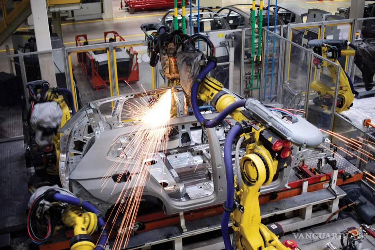 $!Estas disputas comerciales empezaron con la protesta de México y Canadá por una interpretación de EU sobre el requisito de que 60 por ciento del contenido de automóviles importados tiene que ser producido en América del Norte