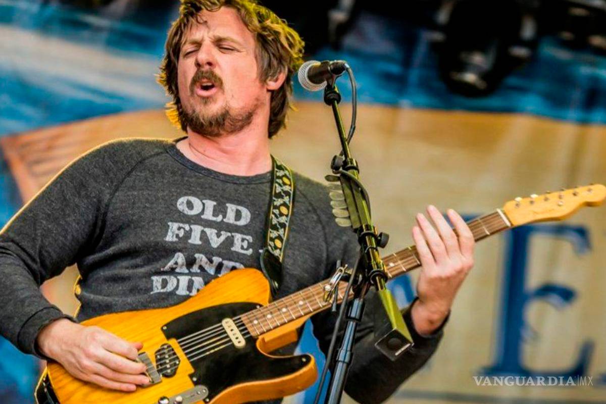 El cantante de country Sturgill Simpson, da positivo a coronavirus