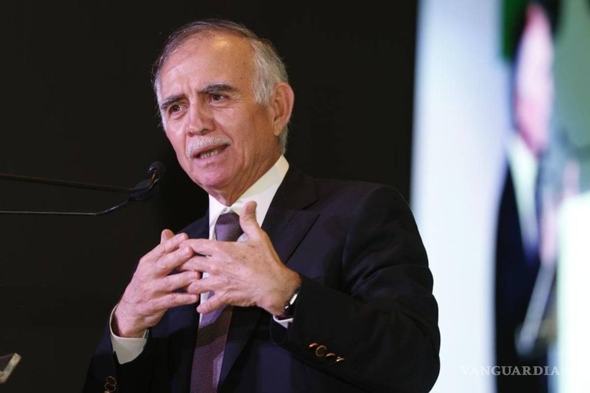 México, con oportunidad de ser centro de inversión: Alfonso Romo