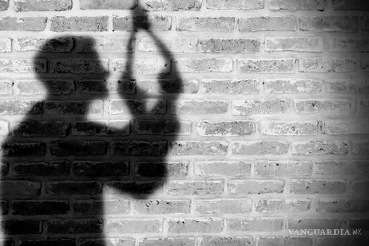 Hombre de 40 años se quita la vida en colonia de Monclova; su sobrino lo halló