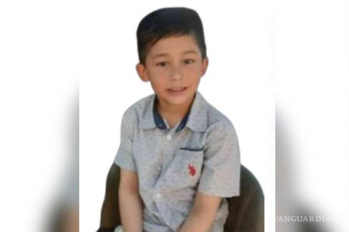 Buscan a niño de 7 años en Torreón; fue visto por última vez con su papá