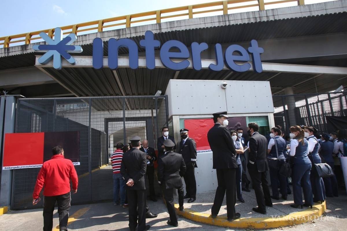 Empleados de Interjet seguirán en huelga por impago de sueldos