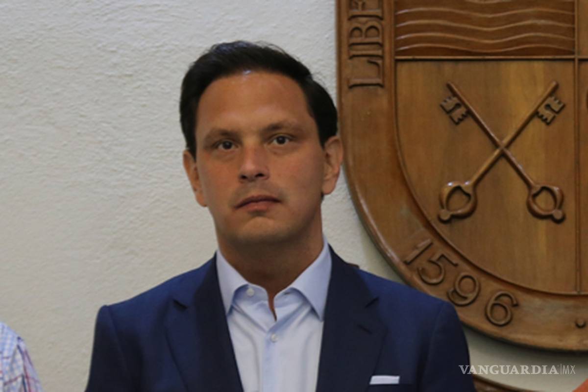 Ven a Bernado González, de NL, como candidato a fiscal general de la nación