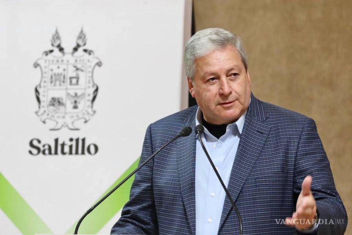 Promueve Chema Fraustro salud integral para saltillenses