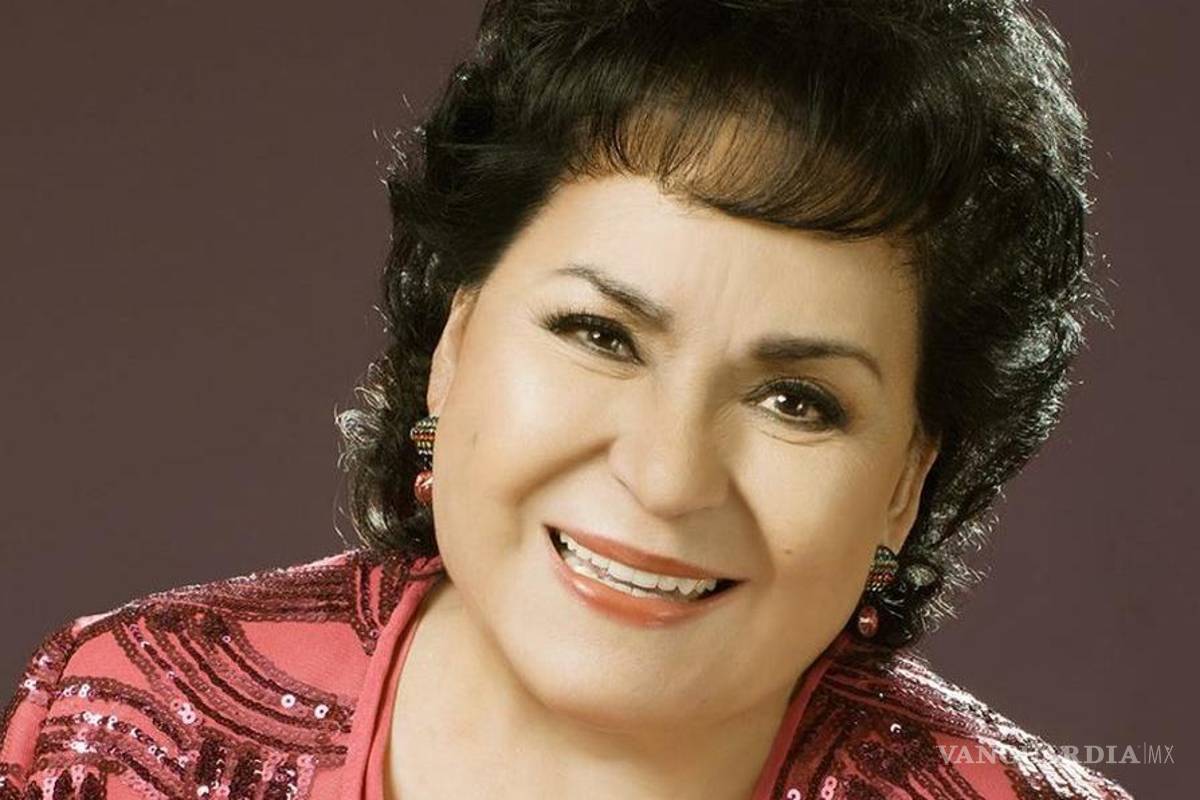Carmen Salinas critica a viuda e hija de José José