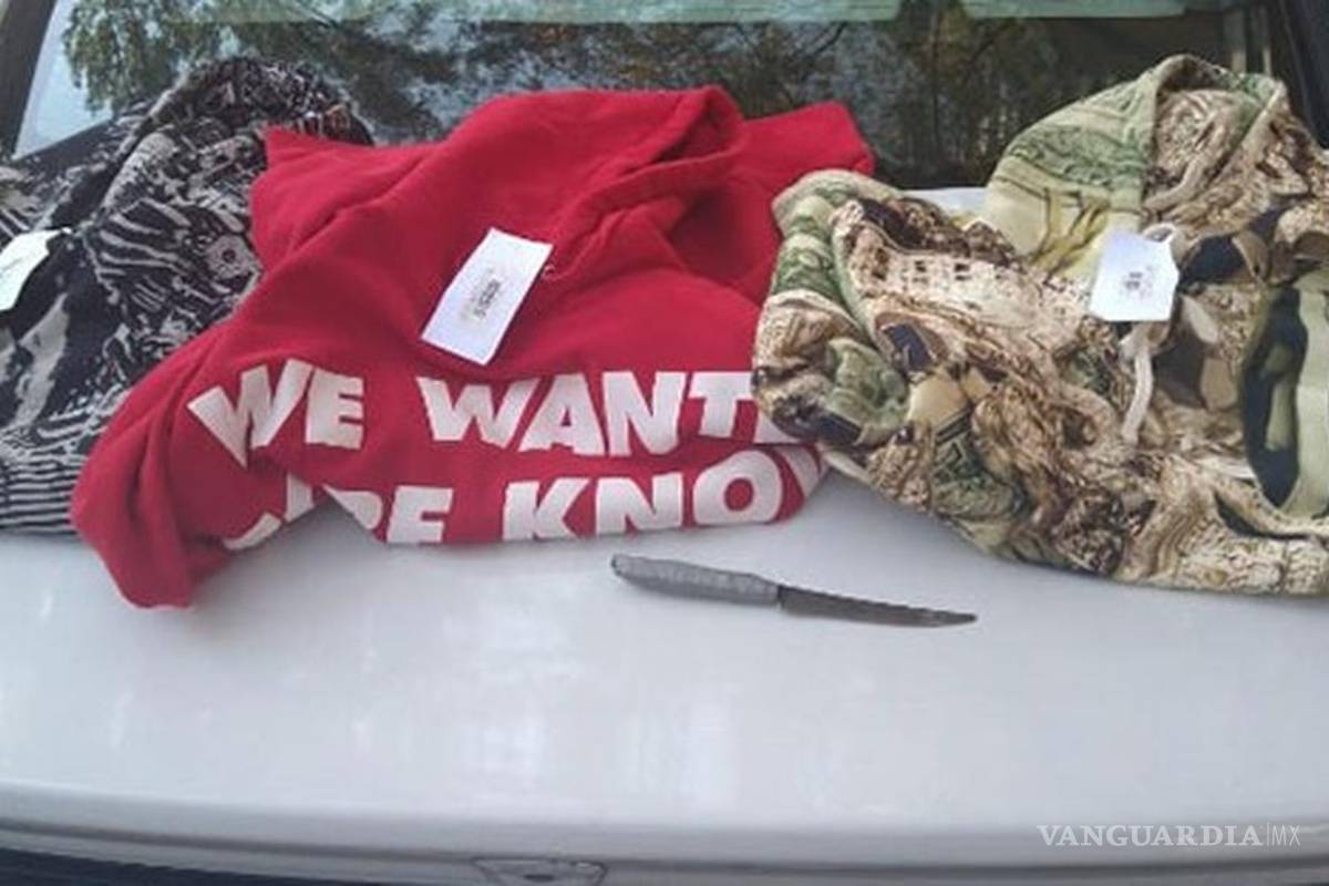 Los detienen por robar 3 sudaderas que valen ¡33 mil pesos!