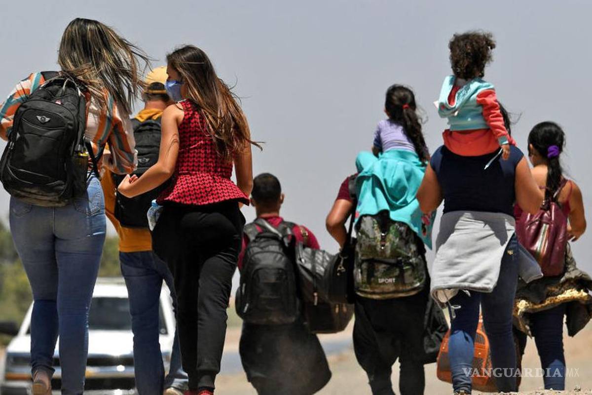 Casa Blanca confirma la deportación de migrantes de forma exprés hacia México