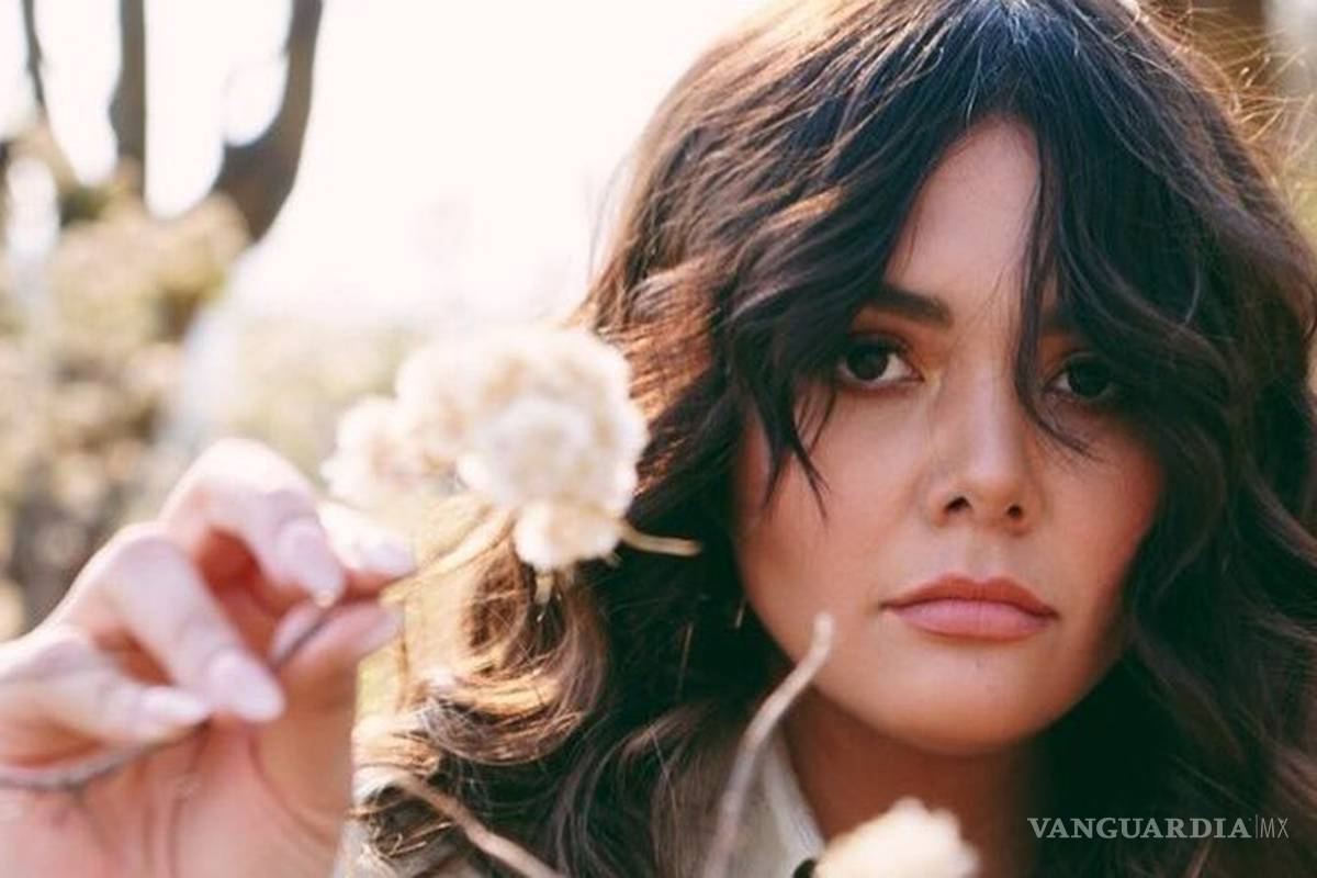 Yuridia estalla contra 'haters' por acoso en redes sociales