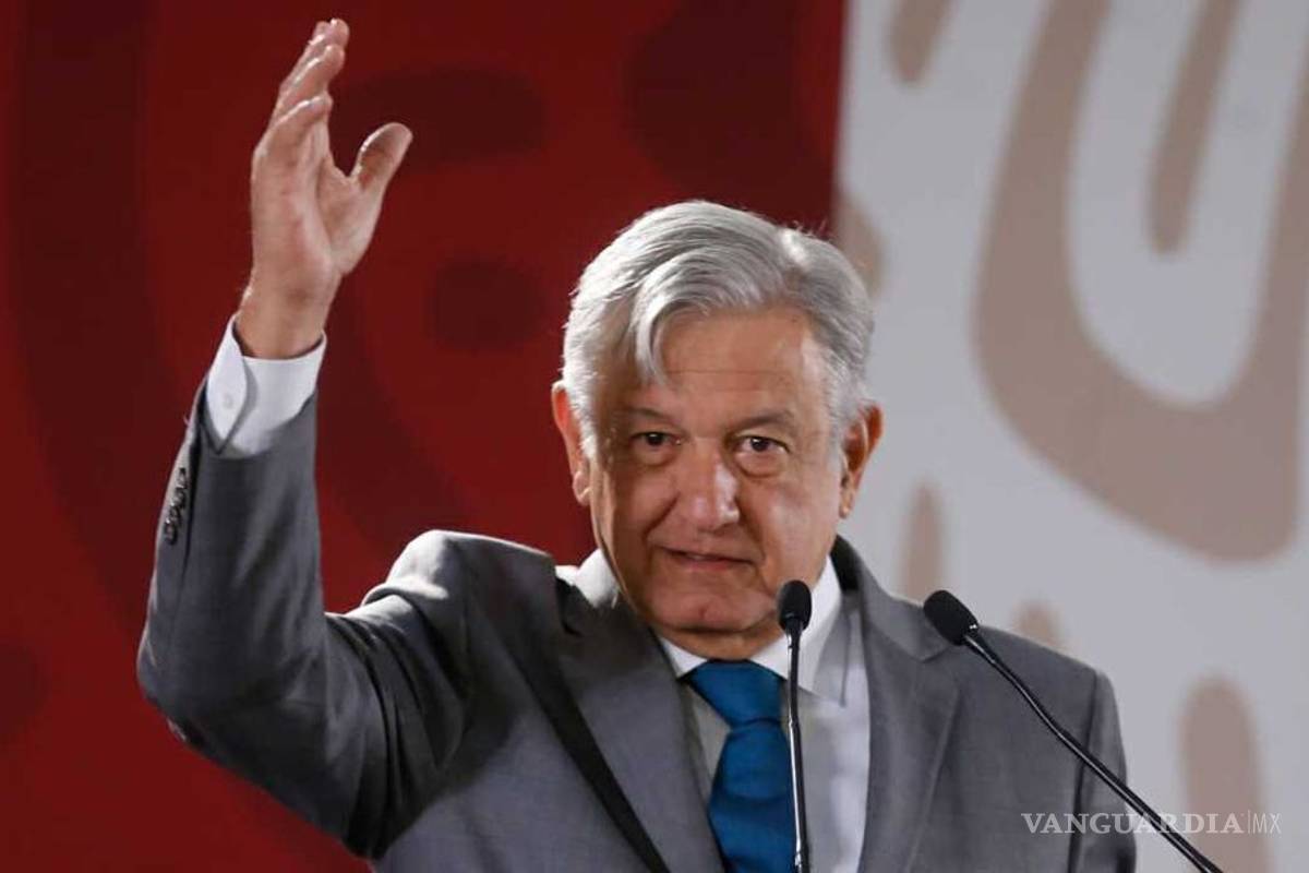 AMLO pide conciencia a la CNTE para liberar vías de ferrocarril en Michoacán