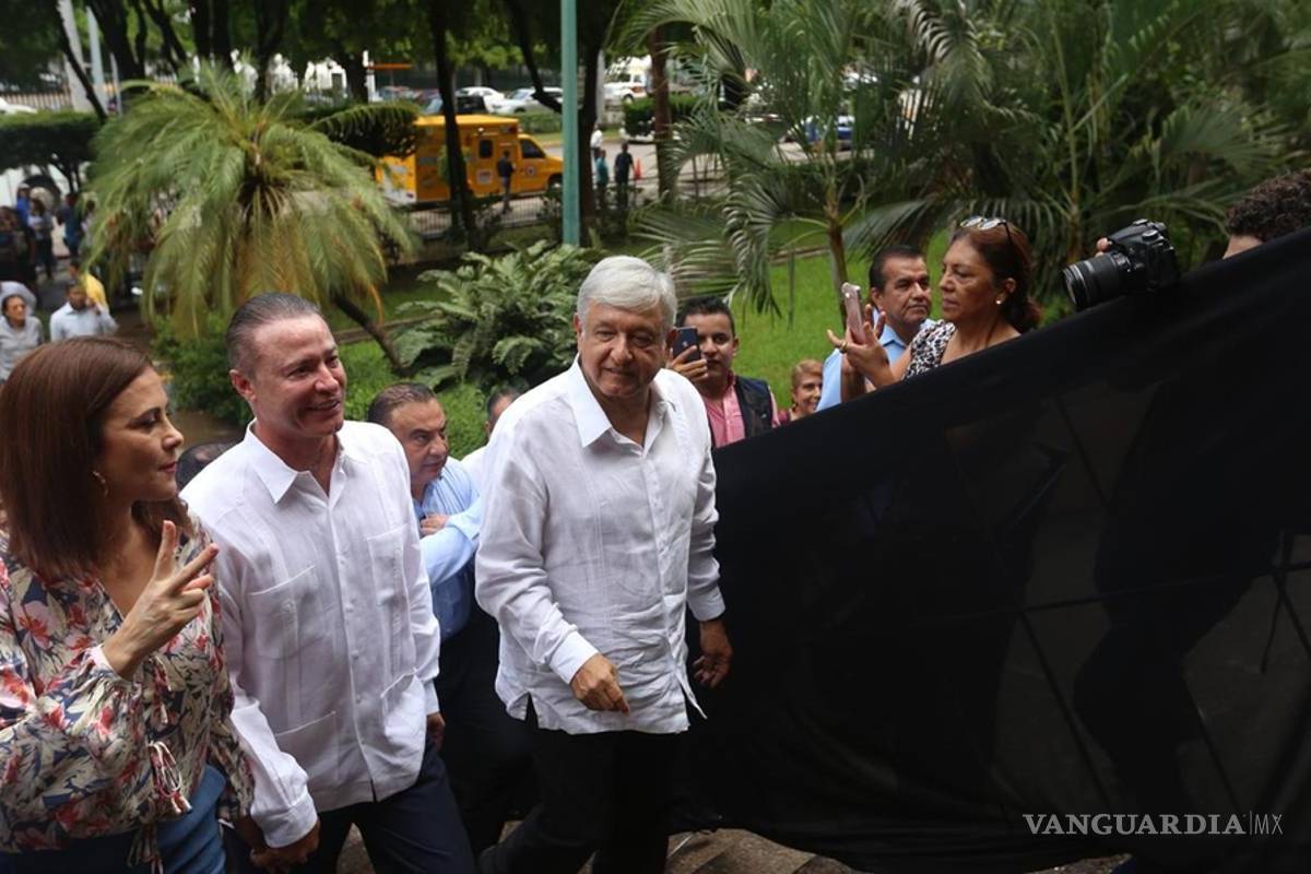 AMLO se reúne con el gobernador de Sinaloa