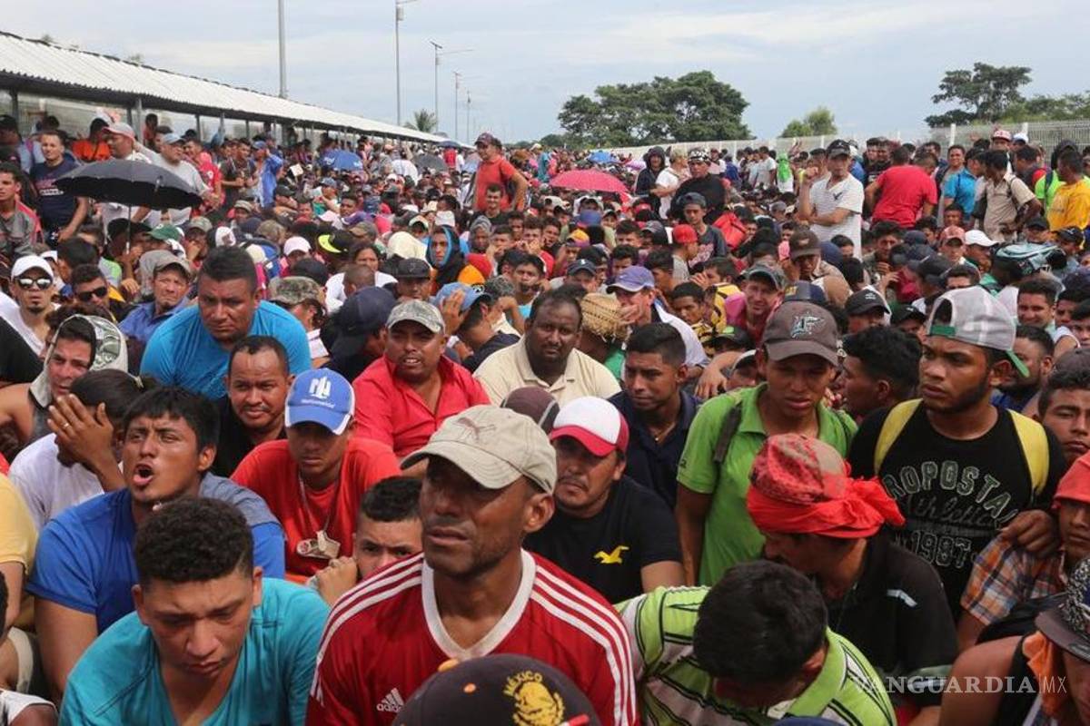 &quot;México le hace el trabajo sucio a EU&quot;: Se indignan en redes sociales por trato a caravana migrante