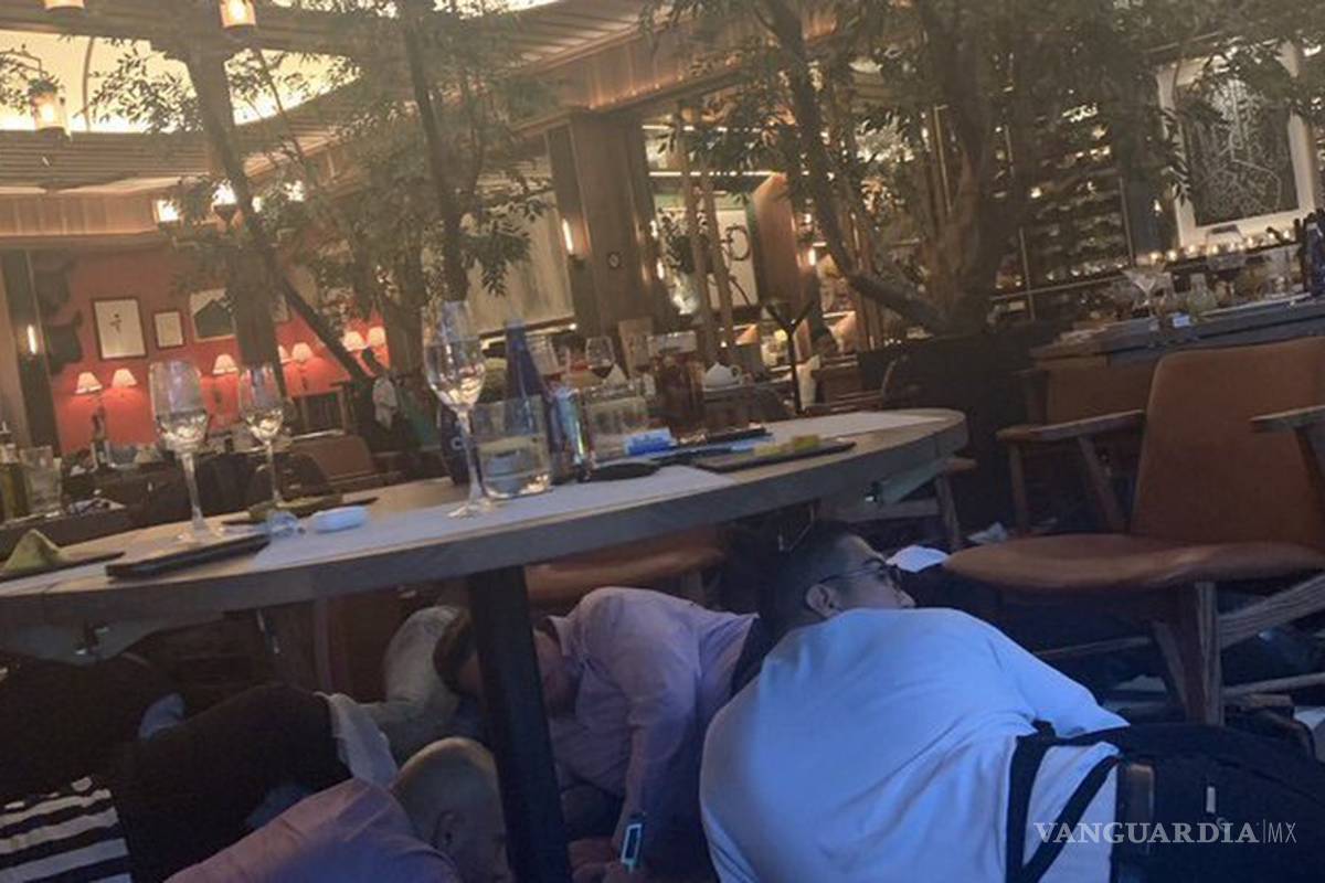 Balacera por motivos pasionales deja dos muertos en la exclusiva plaza Artz de la CDMX