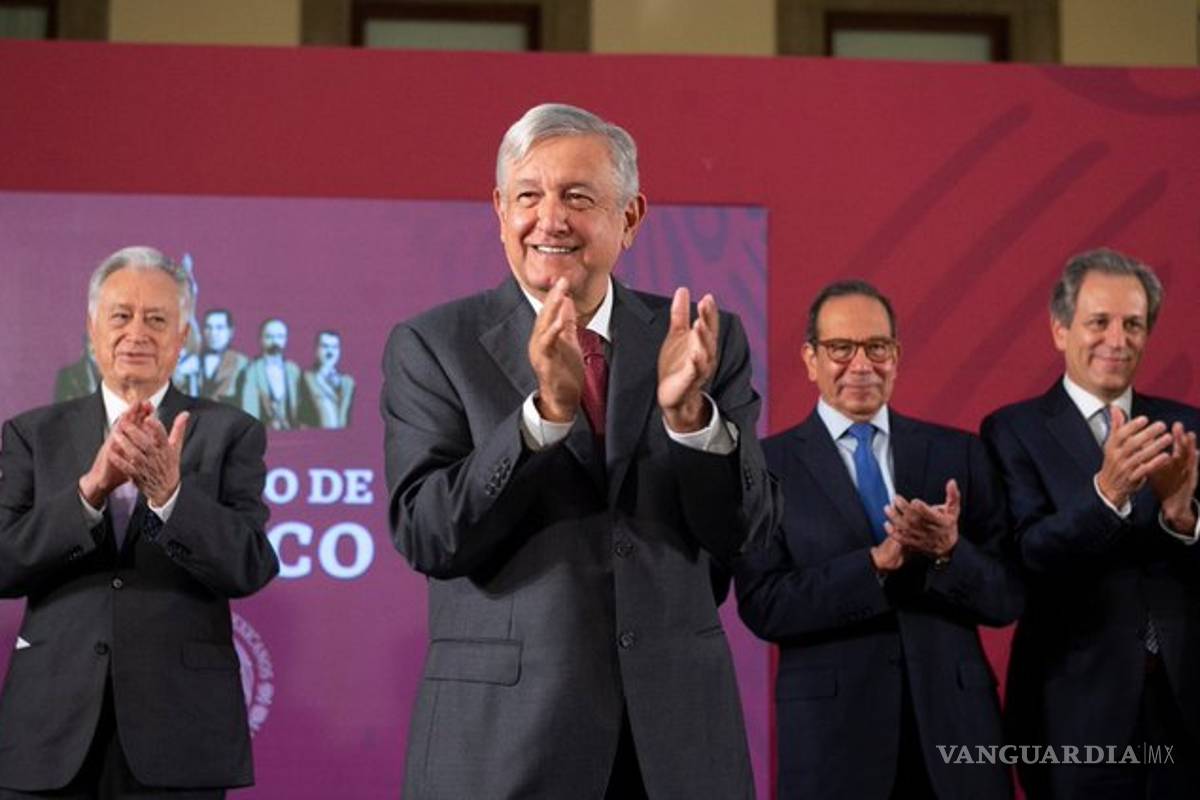 "¿A poco la prensa no aplaude?", dice AMLO, ¿burla a Peña Nieto?