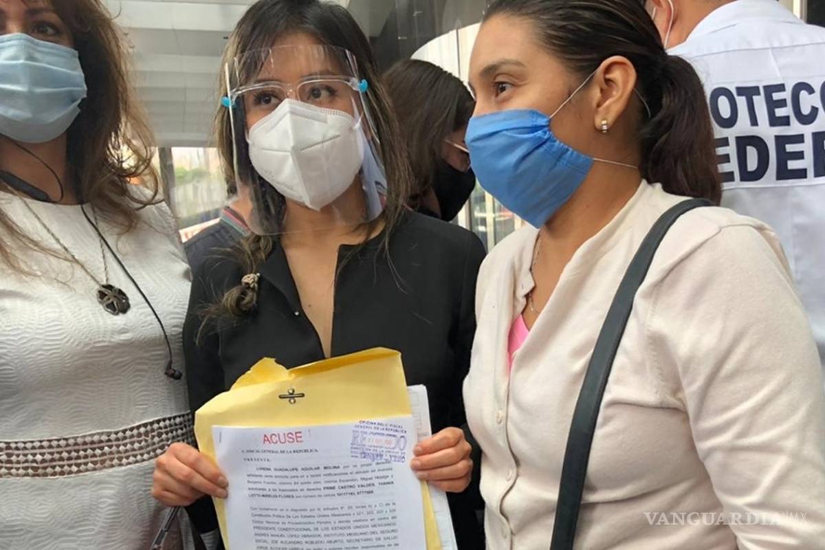 Denuncian a AMLO y Robledo por homicidio, padres de niño con cáncer ...