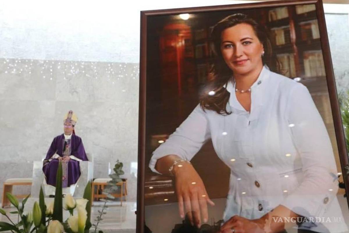 Panistas realizan misa en honor a Martha Erika Alonso y Moreno Valle