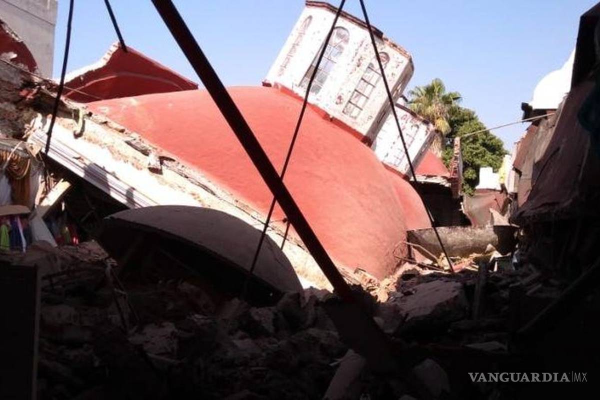 Se derrumba techo de tienda en Cuautla, Morelos