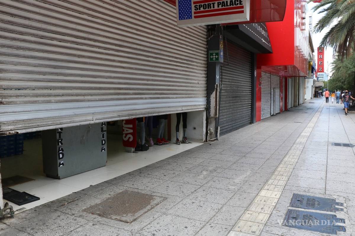Inicia en Monterrey cierre de comercios ante el aumento de contagios por COVID-19