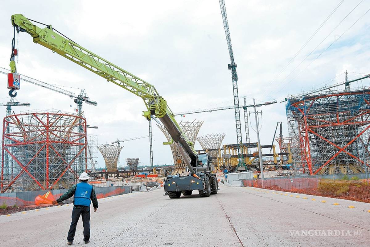 ‘Se sube’ a la consulta por el NAIM Congreso capitalino