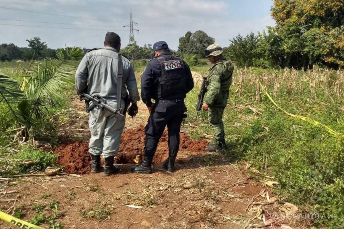 Encuentran cuatro tomas clandestinas en ductos de Pemex en Veracruz