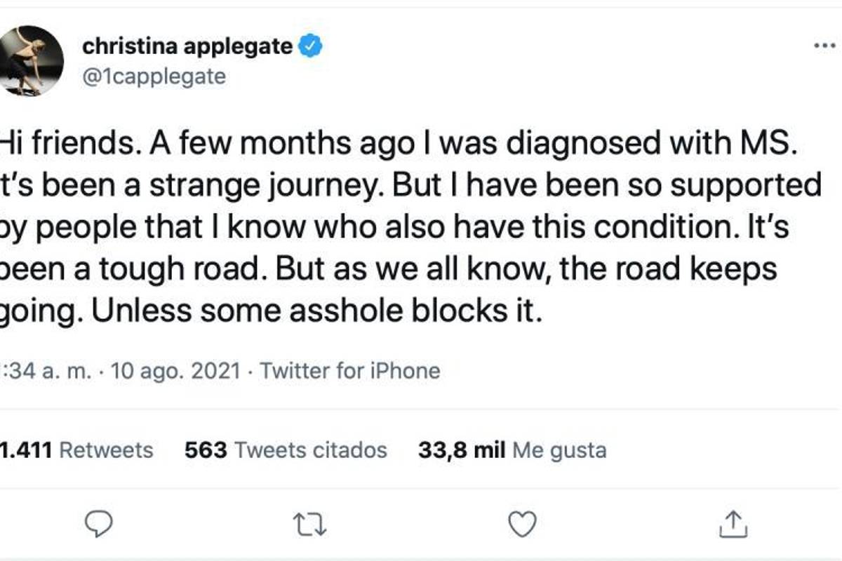 $!La reconocida actriz Christina Applegate, de 49 años, compartió con sus seguidores de Twitter que desde hace unos meses le diagnosticaron esclerosis múltiple.