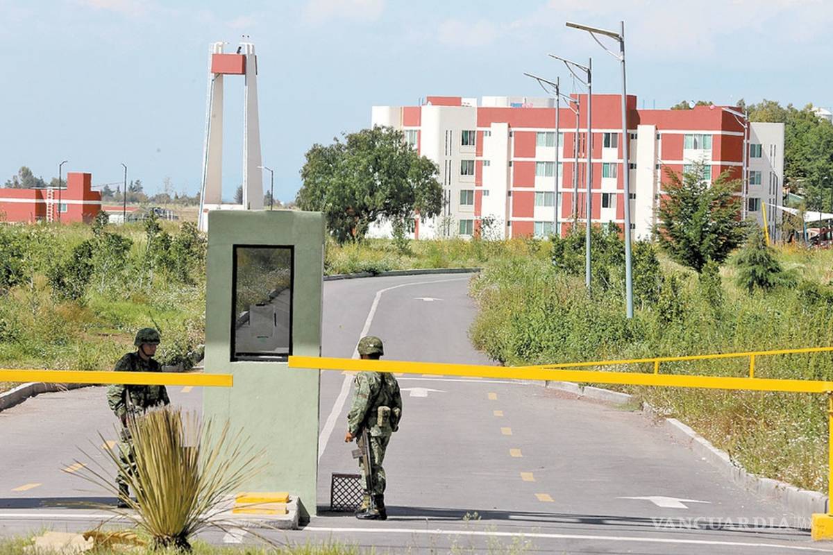 “Santa Lucía no es solo una base militar, es un pueblito donde vivimos y trabajamos más de 12 mil personas"