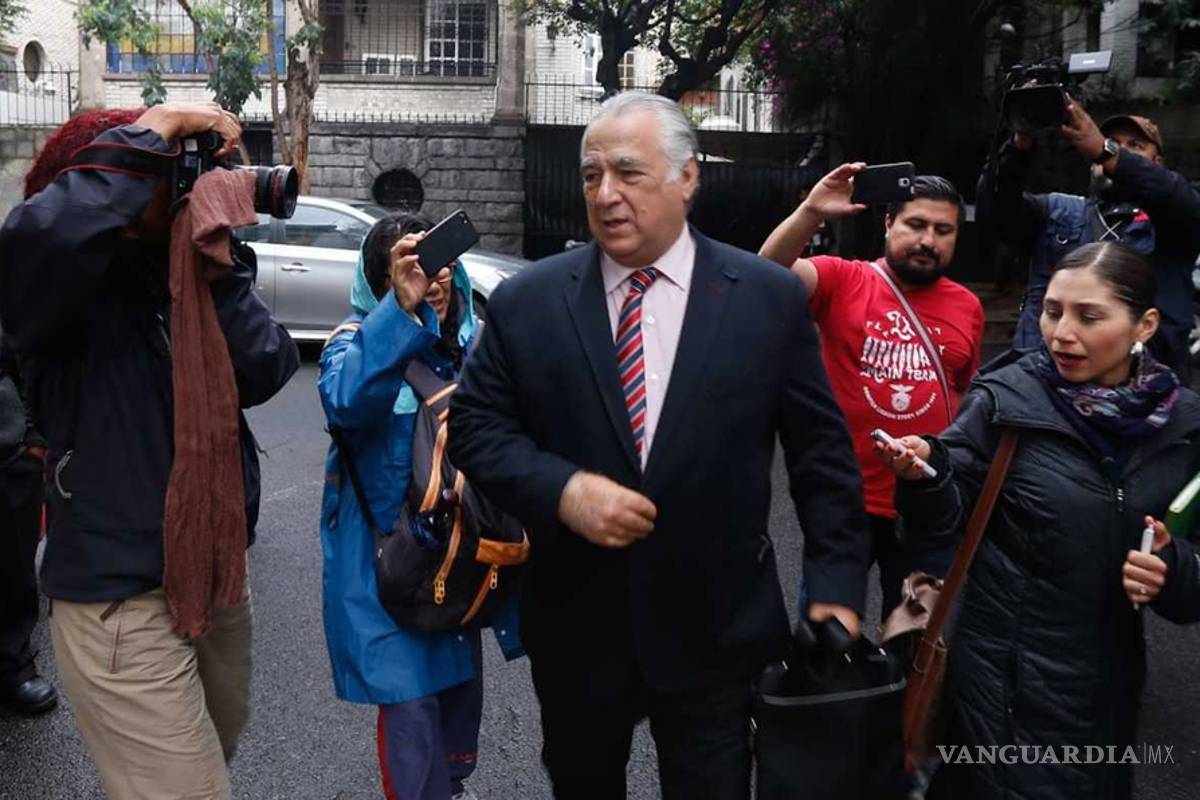 $!AMLO discute con su equipo proyecto de tren turístico