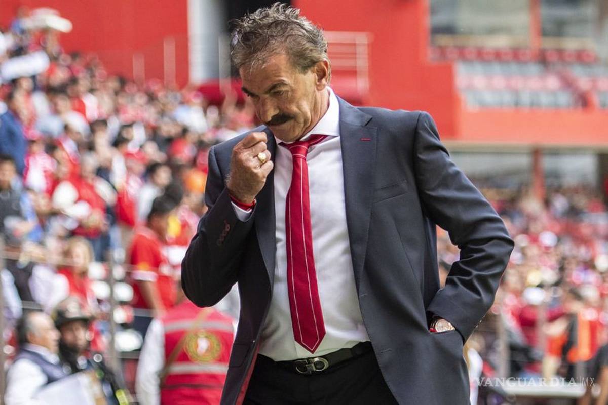 Ricardo La Volpe anuncia su retiro como técnico