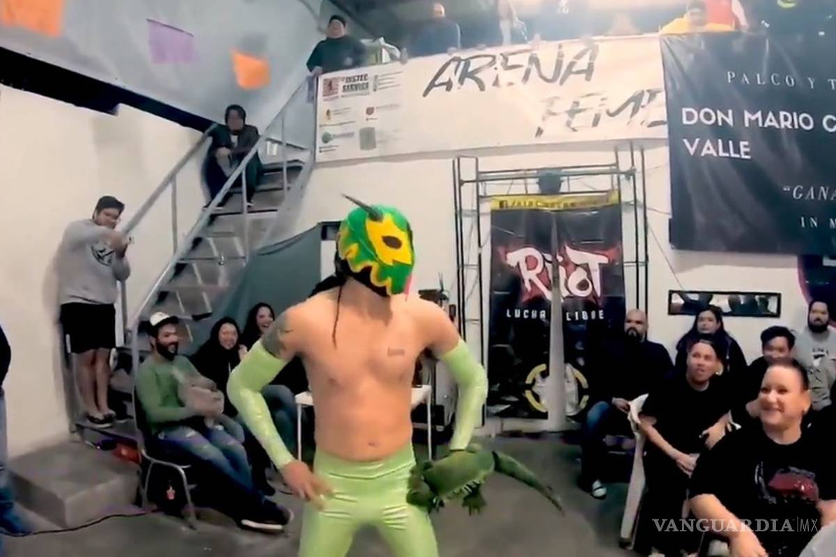 La entrada de un luchador en México que puso de cabeza al internet