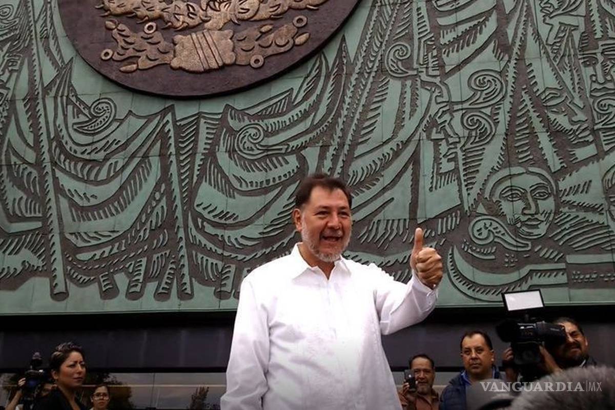 "No vamos a ser nunca tontos útiles de la derecha": Fernández Noroña