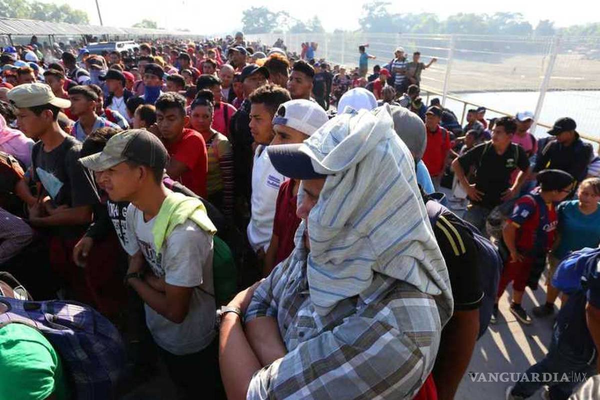 Caravana Migrante tiene 'ingreso controlado' a México desde Chiapas
